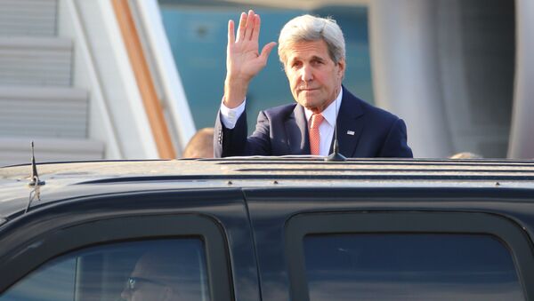 US Secretary of State John Kerry arrives at Vnukovo 2 airport as he makes a visit to Moscow - Sputnik Moldova-România