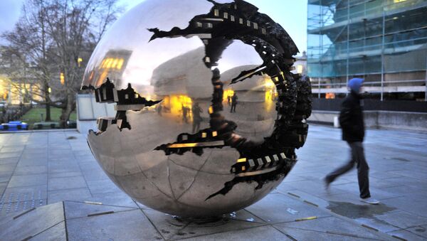 Скульптура Сфера в сфере. Дублин. - Sputnik Молдова
