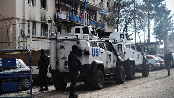 Полицейское оцепление  в Турции. - Sputnik Молдова