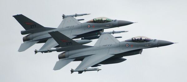 RNoAF F-16 - Sputnik Moldova-România