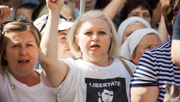 Protest în susținerea lui Ilan Șor la Judecătoria Buiucani din Chișinău, 21 iulie 2016 - Sputnik Moldova