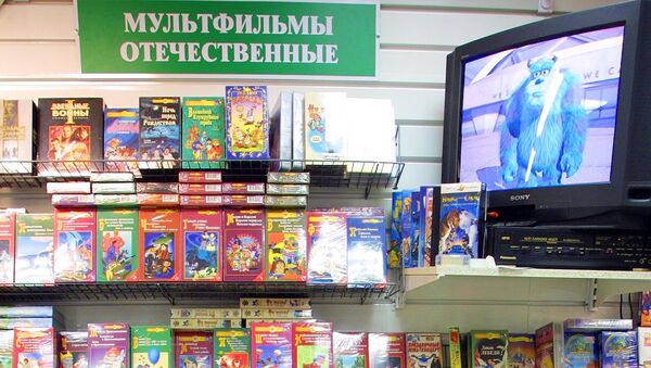 Продажа видеокассет в магазине Детский мир в Москве - Sputnik Молдова
