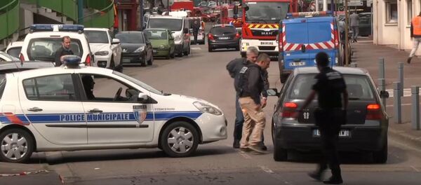 Geiselnahme in Kirche bei Rouen in der Normandie - Sputnik Moldova