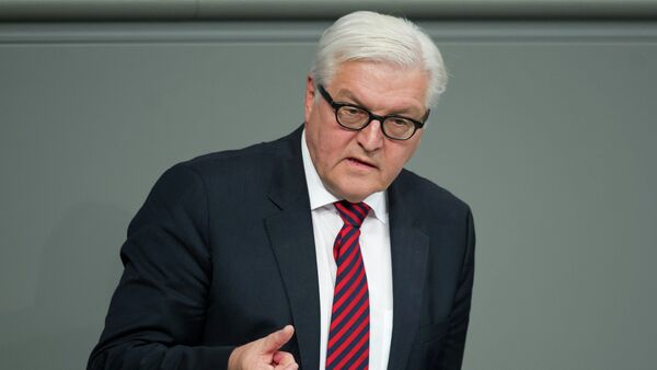 Germany's Foreign Minister Frank-Walter Steinmeier delivers a speech at the lower house of parliament Bundestag in Berlin, November 26, 2014. - Sputnik Moldova-România