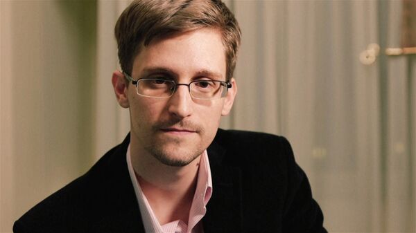 Edward Snowden - Sputnik Moldova-România