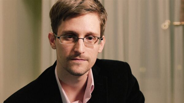 Edward Snowden - Sputnik Молдова