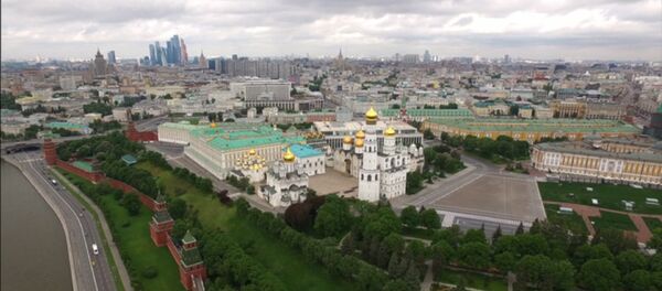 Московский Кремль и Соборная площадь с высоты птичьего полета - Sputnik Молдова