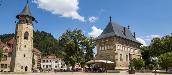 Turn cu clopotniță, Piatra-Neamț - Sputnik Moldova-România