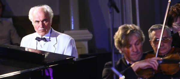 Юбилейный концерт Евгения Доги - Sputnik Молдова