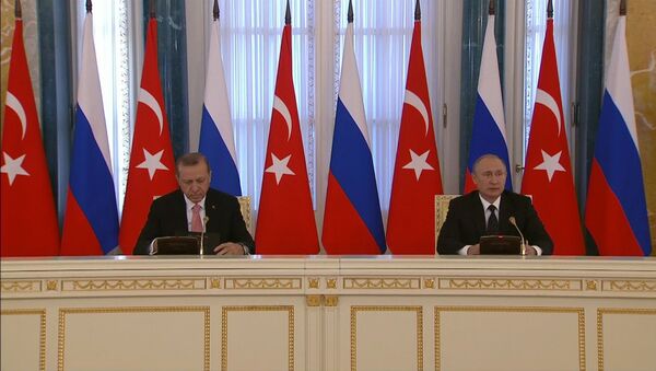 LIVE: Совместная пресс-конференция Путина и Эрдогана в Петербурге - Sputnik Молдова