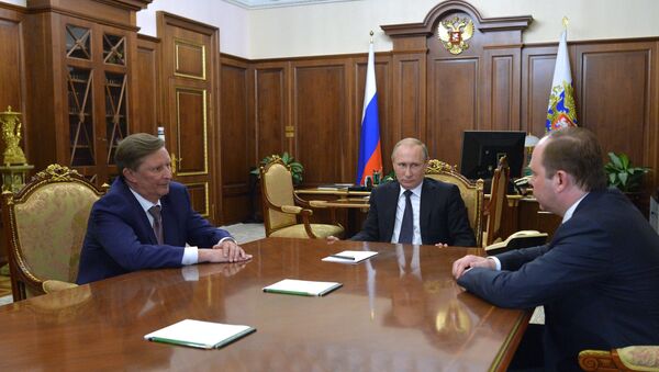 Президент РФ В. Путин встретился с С. Ивановым и А. Вайно - Sputnik Moldova
