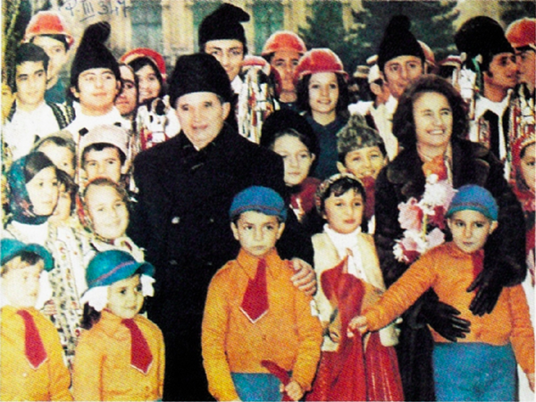 Nicolae Caușescu și copii - Sputnik Moldova-România