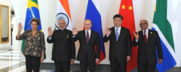 Russian President Vladimir Putin takes part in informal BRICS summit in Antalya - Sputnik Moldova-România