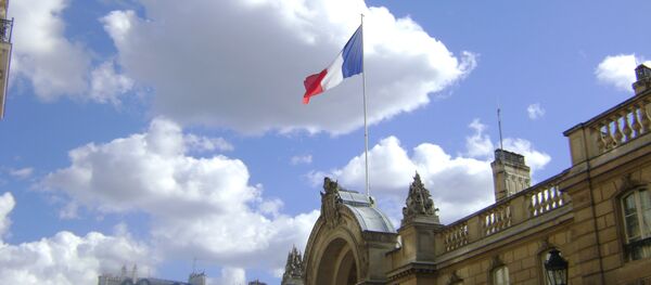 Flag on top of the Élysée Palace - Sputnik Молдова