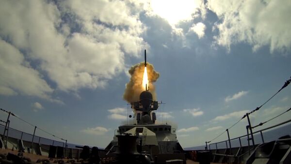 Корабли РФ совершили пуск крылатых ракет по объектам Джебхат ан-Нусры в Сирии - Sputnik Молдова