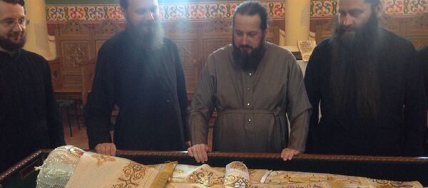 Punerea în raclă a Mitropolitului Gavriil Bănulescu-Bodoni - Sputnik Moldova