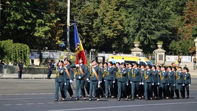 Военный парад в Кишиневе