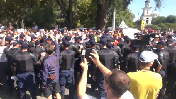 Потасовка протест 27 августа Кишинев - Sputnik Moldova
