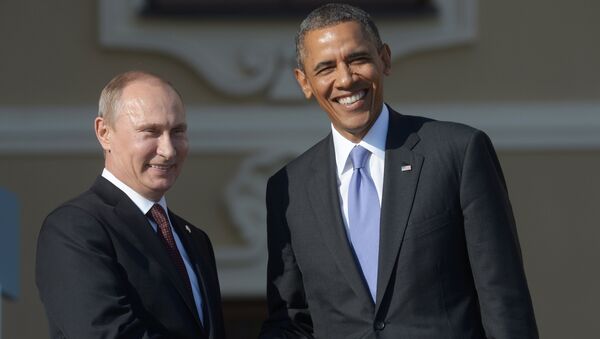 Президент России Владимир Путин (слева) и президент Соединенных Штатов Америки (США) Барак Обама - Sputnik Moldova-România