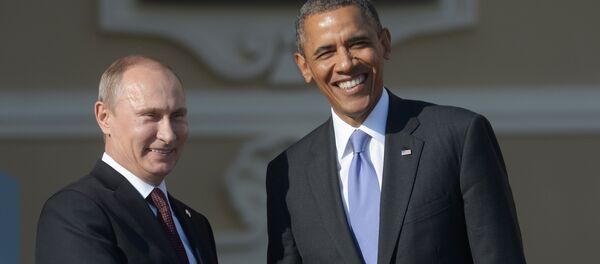 Президент России Владимир Путин (слева) и президент Соединенных Штатов Америки (США) Барак Обама - Sputnik Молдова