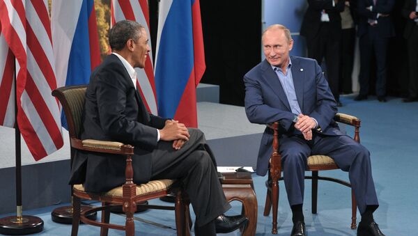 Президент России Владимир Путин (справа) и президент США Барак Обама - Sputnik Moldova-România