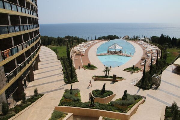 Complexul de odihnă Mriya Resort & Spa din orașul Ialta (Crimeea) Complexul de odihnă Mriya Resort & Spa din orașul Ialta (Crimeea) - Sputnik Moldova-România
