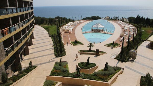 Complexul de odihnă Mriya Resort & Spa din orașul Ialta (Crimeea) - Sputnik Moldova-România