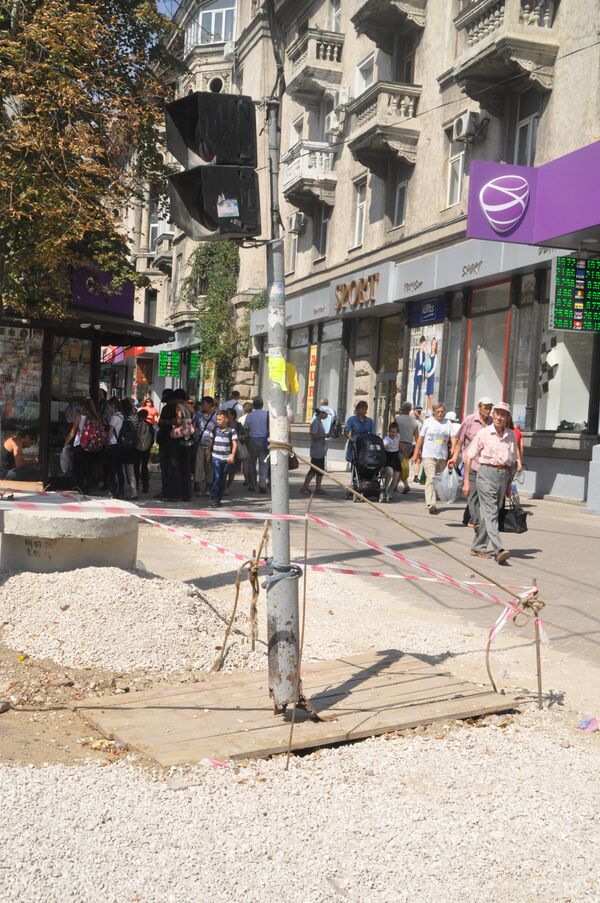 ул. Армянская, светофор ул. Армянская, светофор - Sputnik Молдова