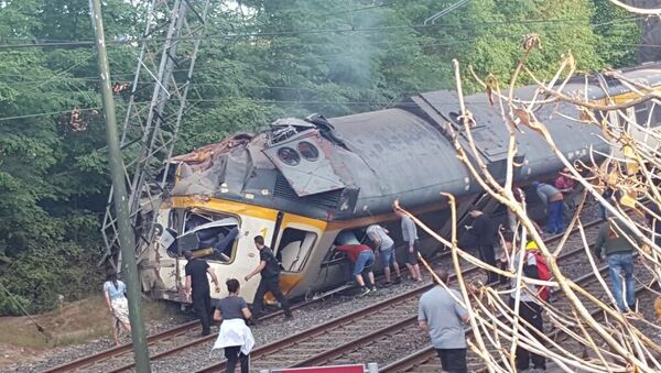 Un tren a deraiat în Spania - Sputnik Moldova