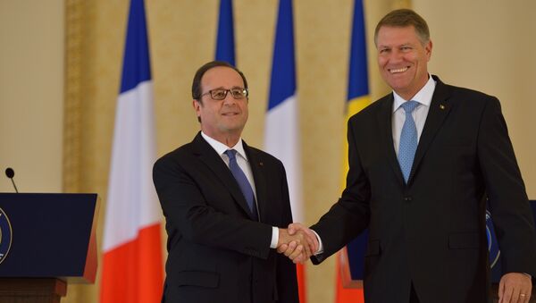Francois Hollande cu Klaus Iohannis - Sputnik Moldova-România