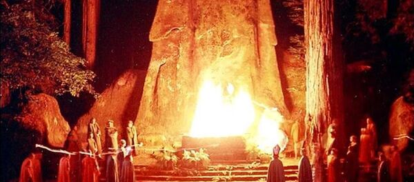 Ritual ocult al organizaţiei secrete Bohemian Grove - Sputnik Moldova-România