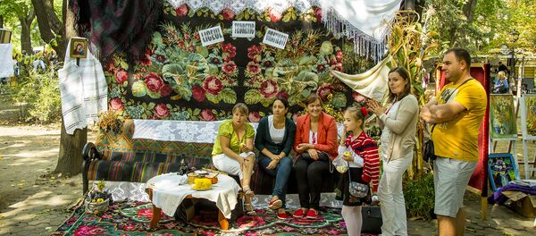 Празднование Фестиваля этносов Молдовы в Кишиневе Празднование Фестиваля этносов Молдовы в Кишиневе - Sputnik Молдова