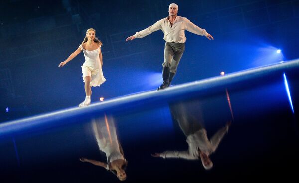 Татьяна Навка и Роман Костомаров Татьяна Навка и Роман Костомаров - Sputnik Молдова