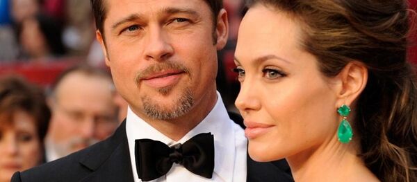 Brad Pitt și Angelina Jolie - Sputnik Moldova