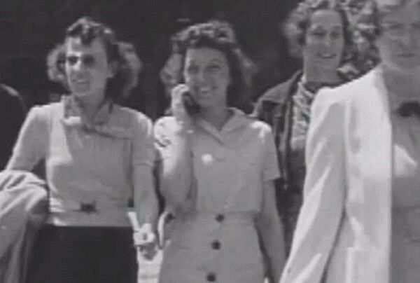 Фото мобильного телефона в 1938 году - Sputnik Молдова