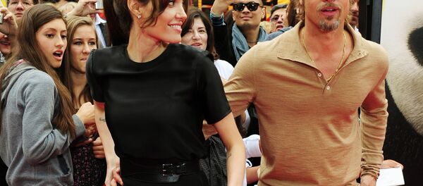 Брэд Питт и Анджелина Джоли - Sputnik Moldova-România