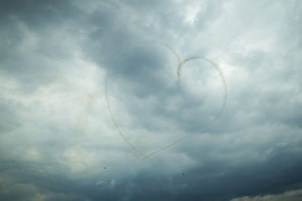 Авиашоу в Кишиневском аэропорту - Sputnik Молдова