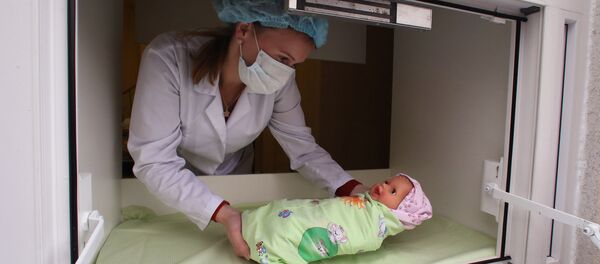 Бэби-бокс открылся в роддоме Калининграда Бэби-бокс открылся в роддоме Калининграда - Sputnik Молдова