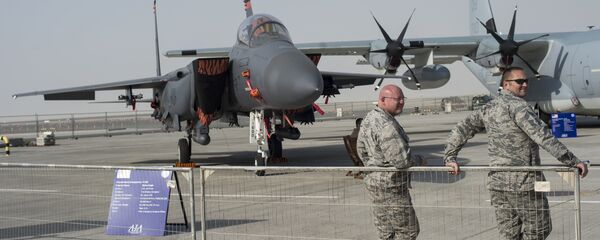 Militari ai armatei SUA și avioane militare americane - Imagine simbol - Sputnik Moldova