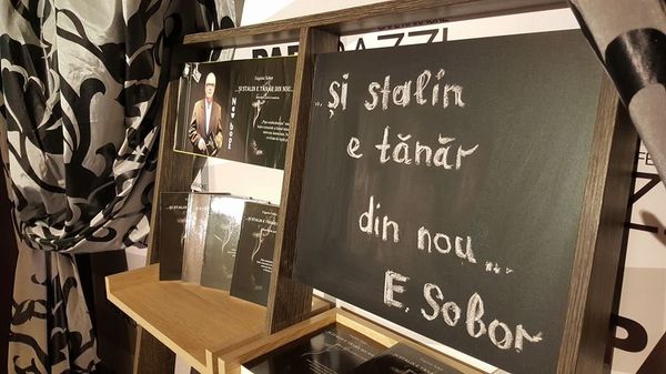 Презентация книги Евгения Собора  - Sputnik Молдова