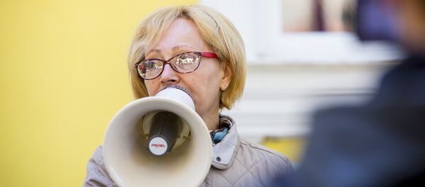 Пикет партий коммунистов у Конституционного суда - Sputnik Moldova