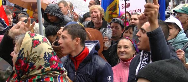 Певица Жасмин пришла в суд поддержать своего мужа Илана Шора - Sputnik Молдова