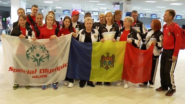 Сборная Молдовы отправилась на Всемирные игры специальной олимпиады - Sputnik Молдова