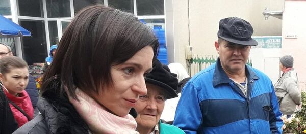 Maia Sandu în discuție cu alegătorii - Sputnik Moldova
