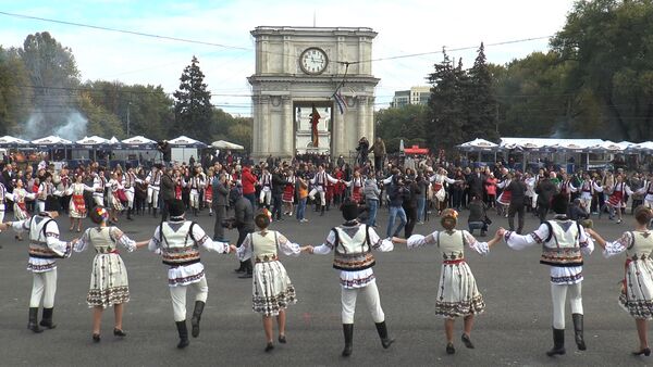 Chișinăul a marcat 580 de ani cu festivităţi de amploare - Sputnik Moldova