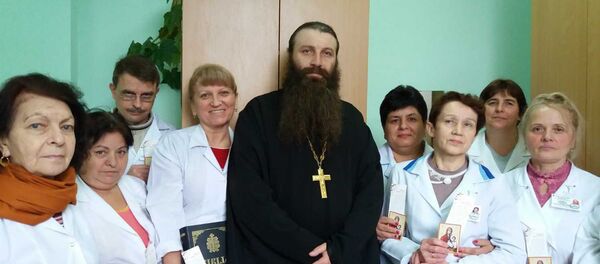 Părintele Marin Cij, Biserica şi spitalul – două spații complementare sănătăţii fiinţei umane” - Sputnik Moldova