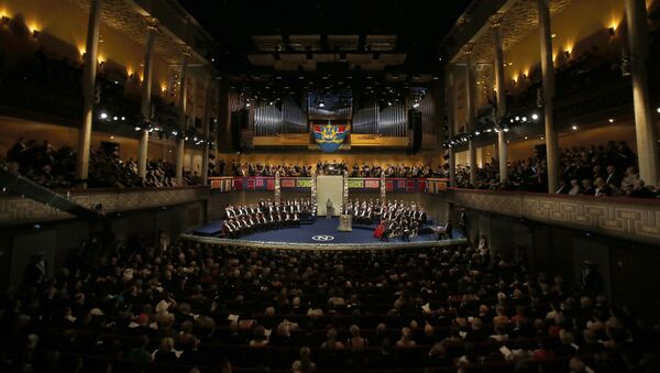 Архивное фото концертного зала во время церемонии вручения Нобелевской премии Стокгольме - Sputnik Moldova-România