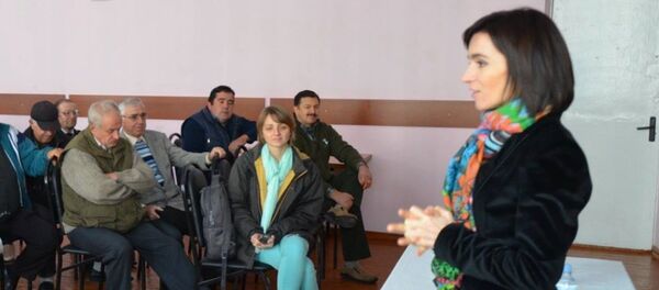 Maia Sandu la o întâlnire cu alegătorii - Sputnik Moldova-România