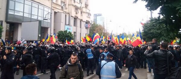 Marșul unionist București Marșul unionist București - Sputnik Moldova-România