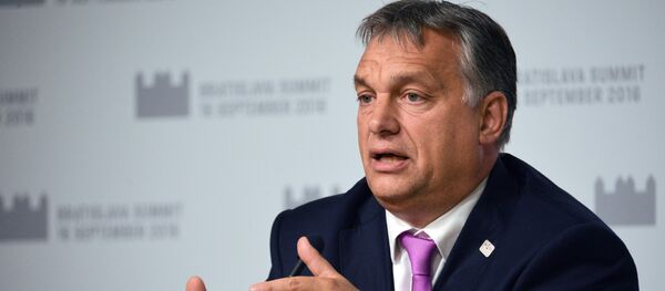 Премьер-министр Венгрии Виктор Орбан Премьер-министр Венгрии Виктор Орбан - Sputnik Moldova-România
